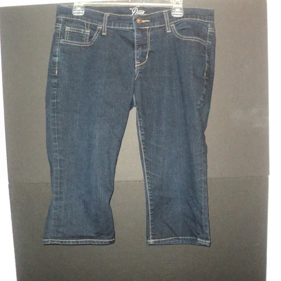 Old Navy Pants Jumpsuits Old Navy The Diva Womens Crops Size